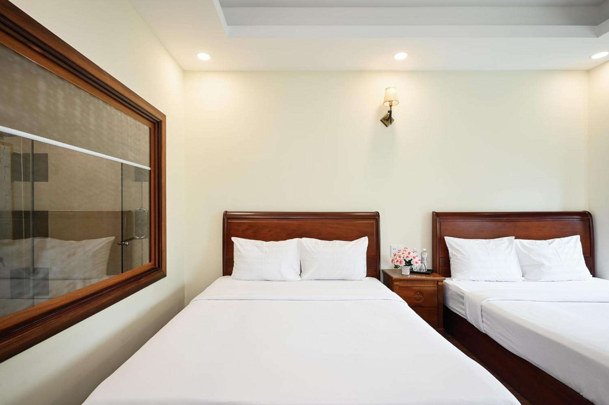 Red Sun Airport Saigon Hotel Хошимин Экстерьер фото