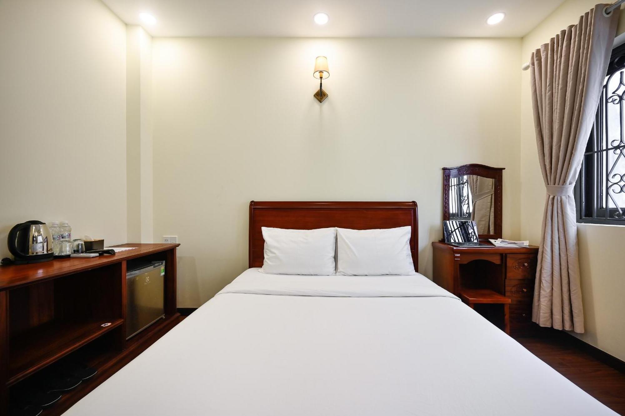 Red Sun Airport Saigon Hotel Хошимин Экстерьер фото