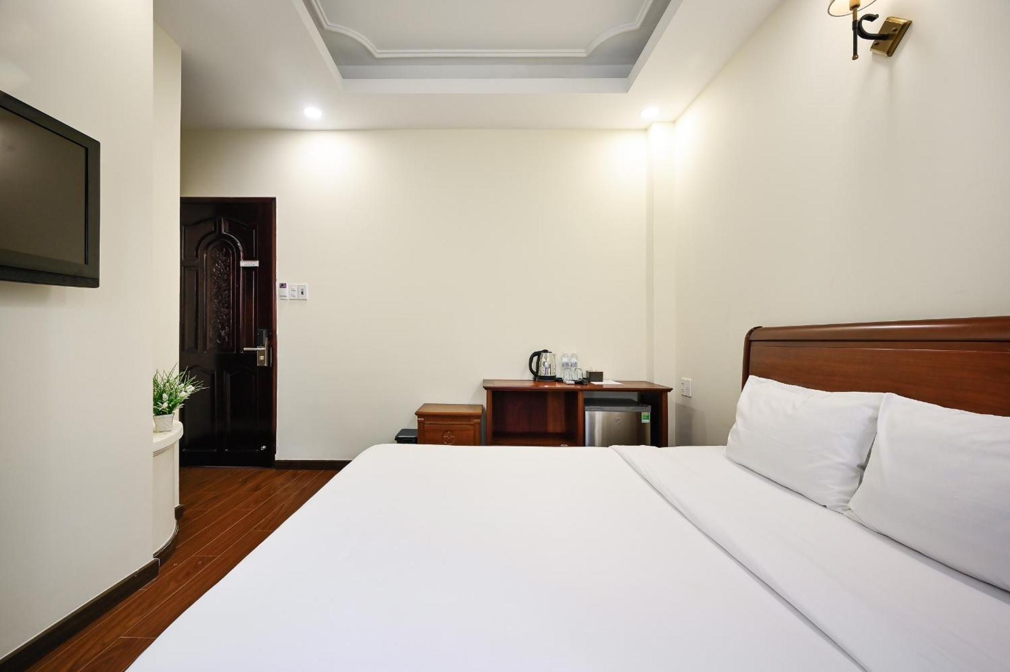 Red Sun Airport Saigon Hotel Хошимин Экстерьер фото