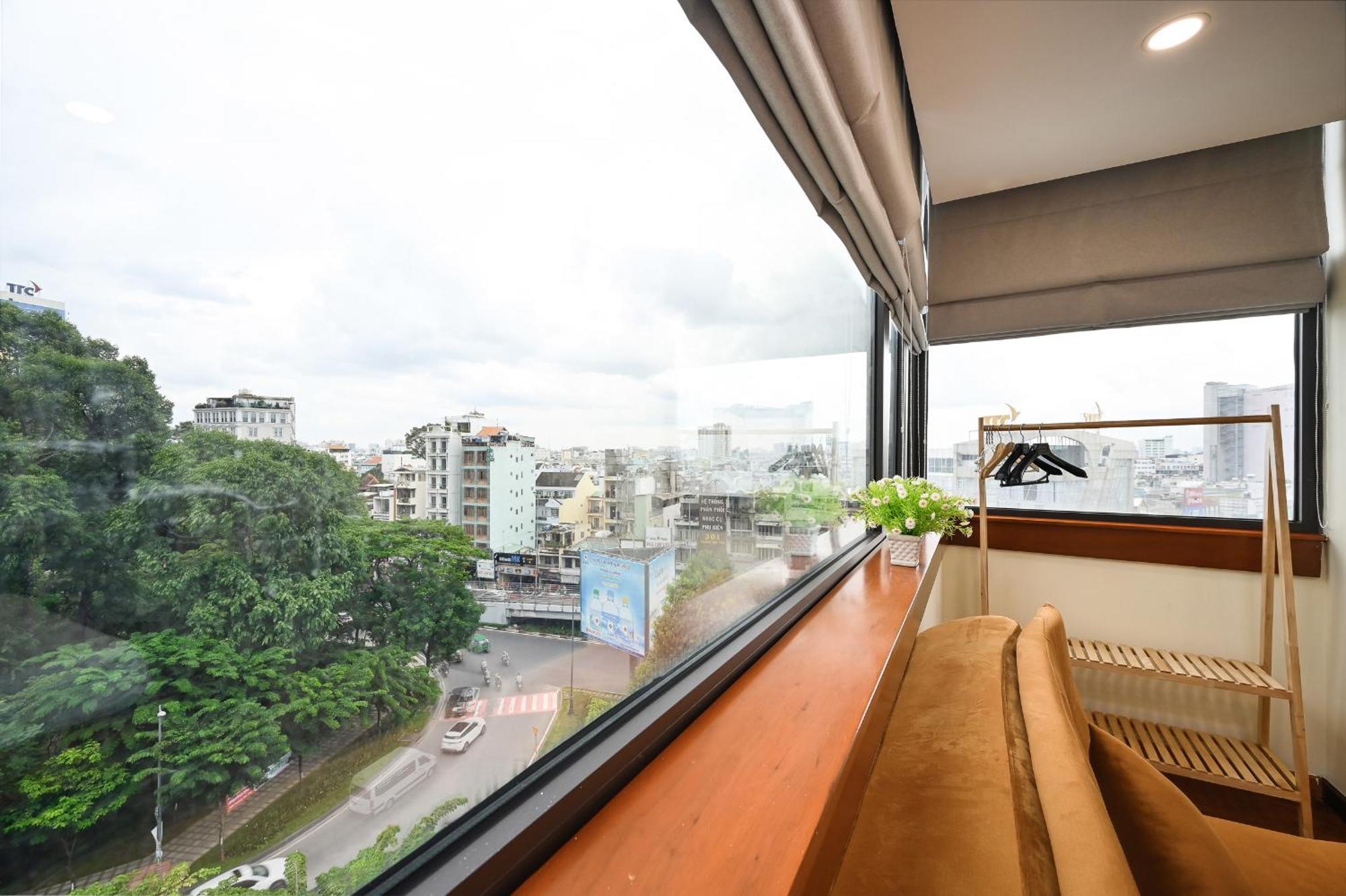 Red Sun Airport Saigon Hotel Хошимин Экстерьер фото