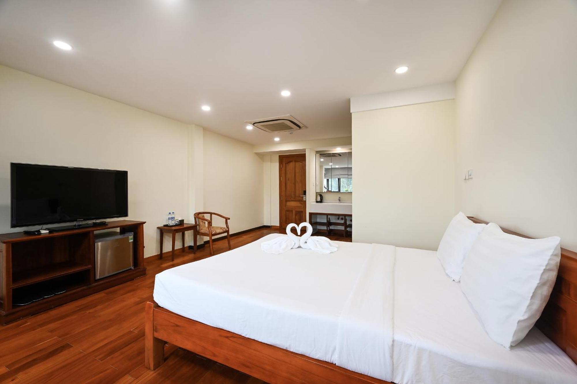 Red Sun Airport Saigon Hotel Хошимин Экстерьер фото