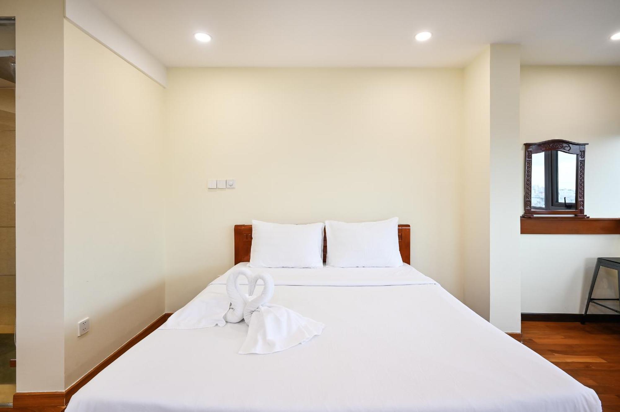 Red Sun Airport Saigon Hotel Хошимин Экстерьер фото